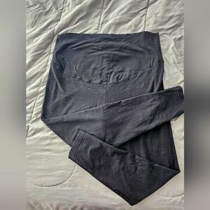 Maternity leggings